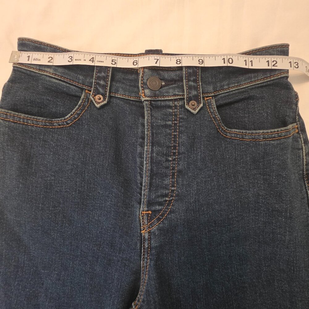 Levi's Wedgie Straight Leg Dark Denim Women's Jeans, Size 26"x28" - Picture 3 of 10